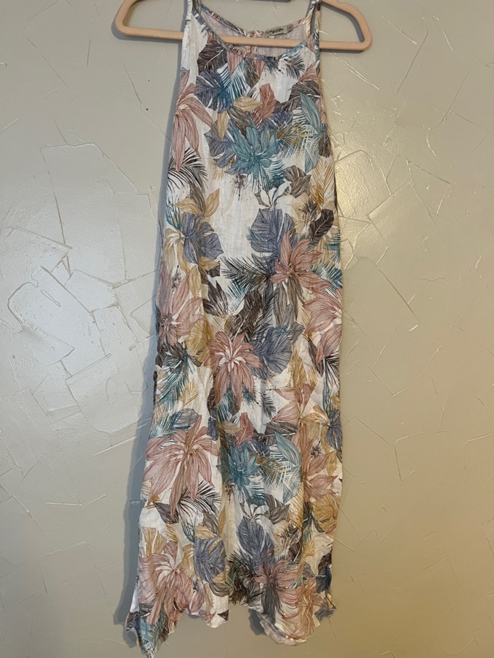 Lungo L’Arno Italy 100% Linen Top Size S Made in Italy Tropical Print